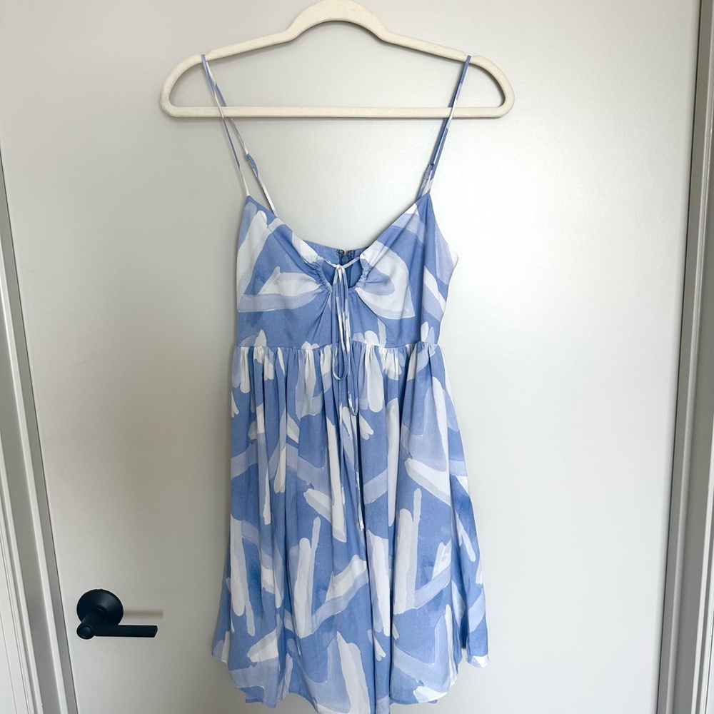 Abercrombie strappy flirty mini dress